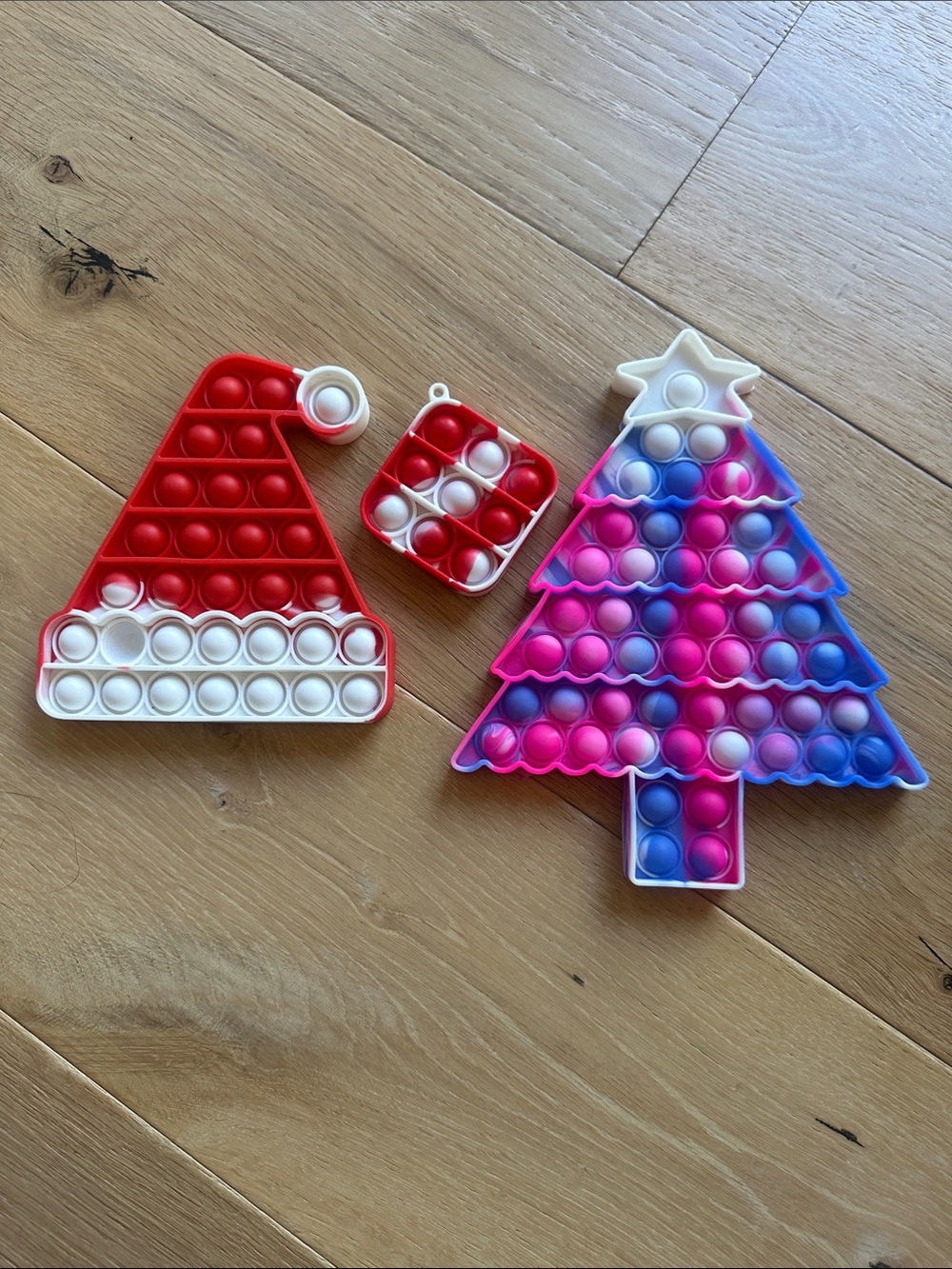 Holiday Pop-It Fidget Set - Red & White Hat + Pink Blue Tree